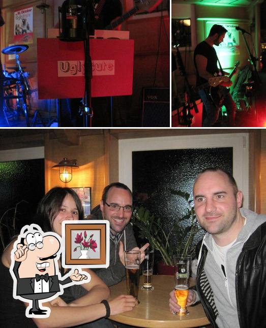 Bar;Sportbar, Pub Schwimmbad