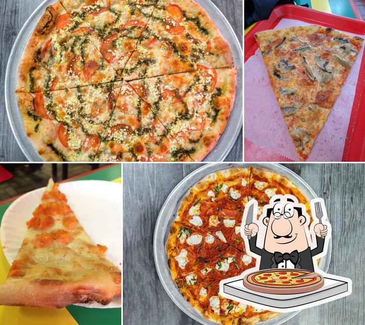Halftime King of Pizza