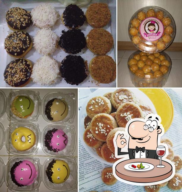 D'Kitchens & Dinda Cell