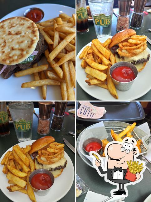 Courthouse Pub