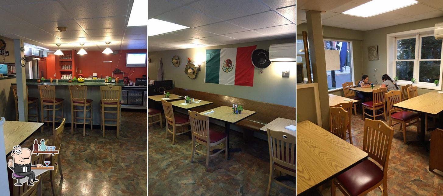 Fabbys Main Street Cafe
