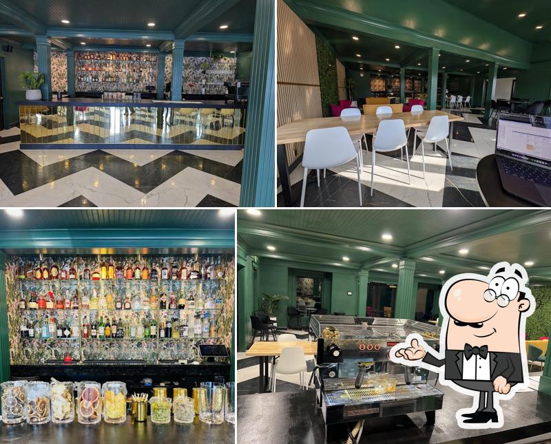 le Bar at Famille