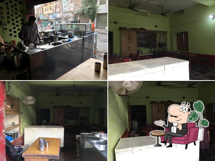 Muzamil Hotel مزمل ہوٹل
