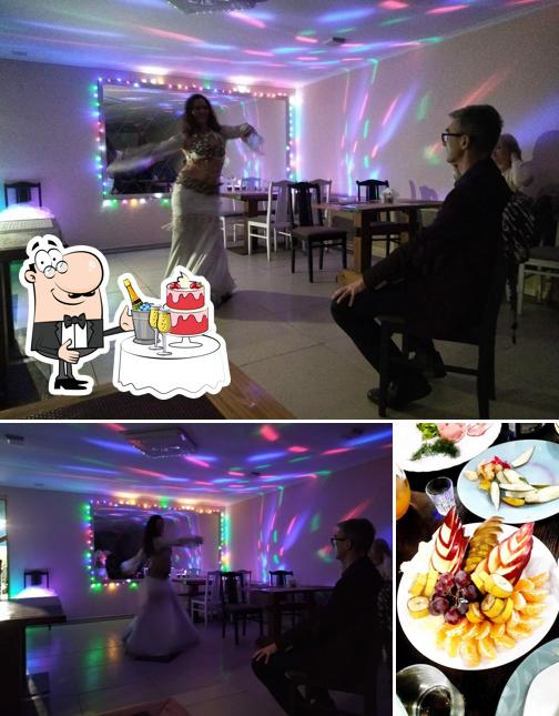 Помимо прочего, в Красносёл есть свадьба и еда