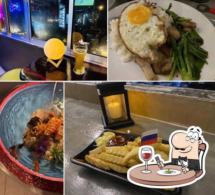 REDs BAR - กะไดแดง Pool Bar, Rooftop, Chonburi, พูลบาร์ ชลบุรี