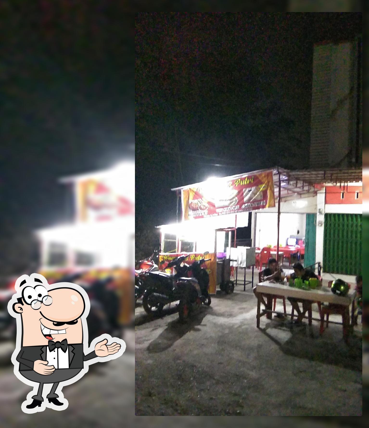 Ayam Penyet Tiga Putri