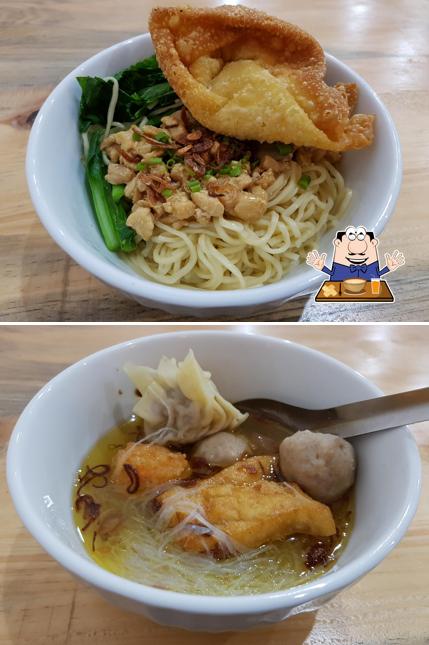 Star Noodles
