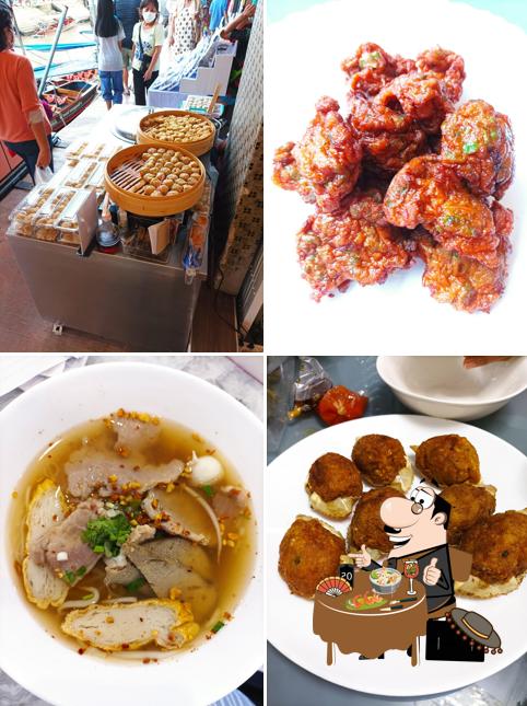 เจ๊เอซีฟู๊ด อาหารทะเล บะหมี่เกี๊ยวกุ้งหมูแดงฮ่องกง ขนมถ้วยน้ำตาลสด