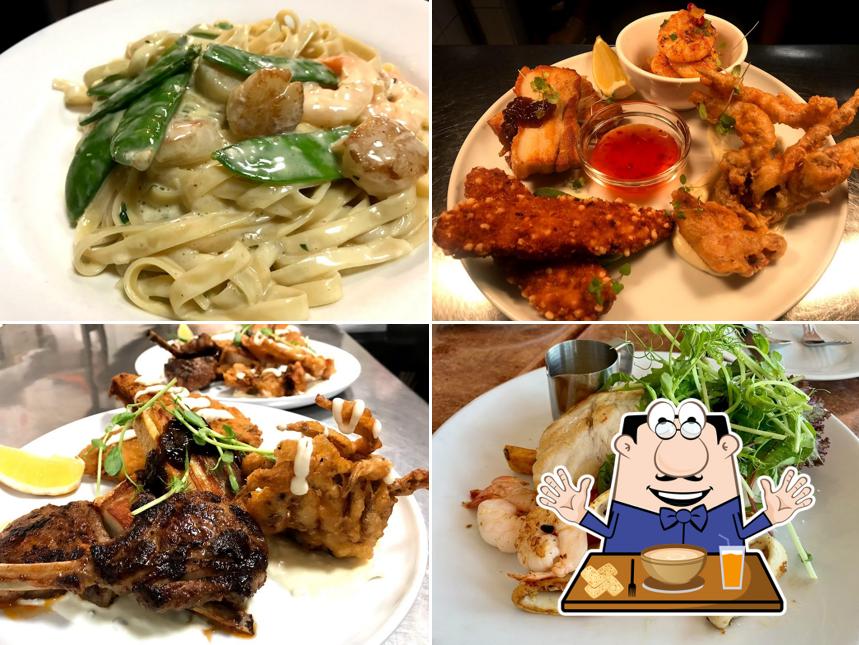 TheCray Seafood & Grill Restaurant, Belmont