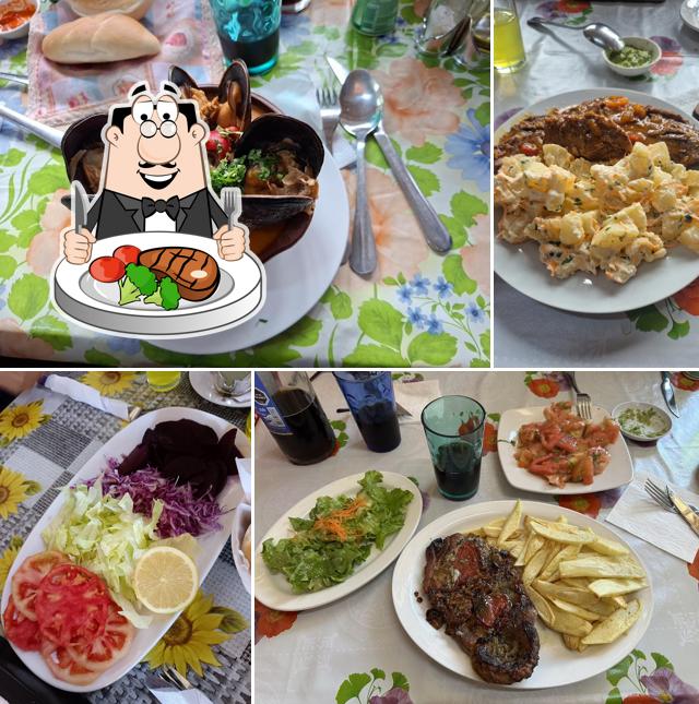 Cocineria La Morena(local 8)