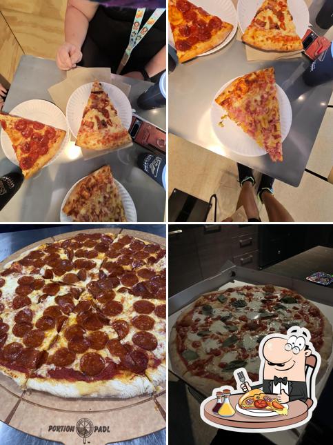 Golden Lizzard Pizza