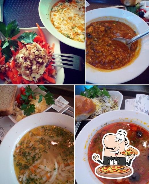 Закажите пиццу в "Кафе - баре "Баварские колбаски""