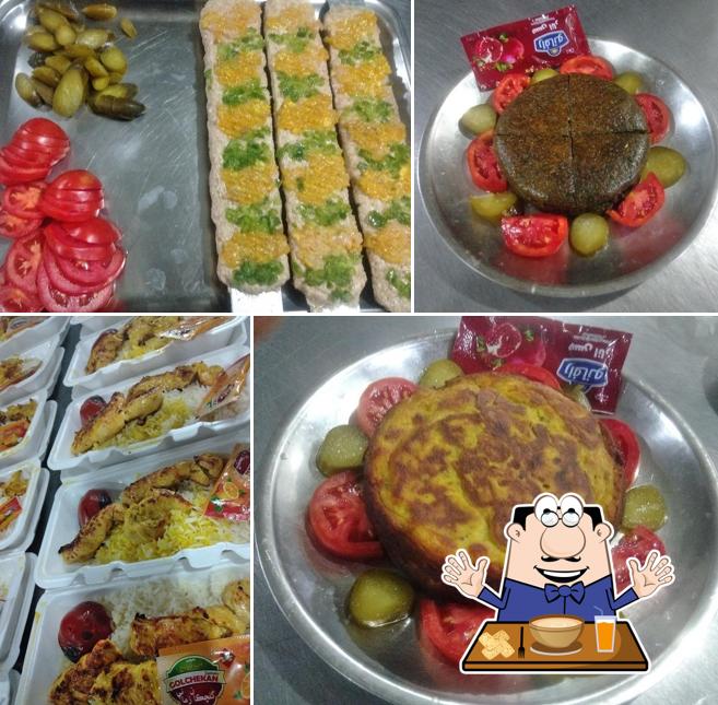 تهیه غذای آتیش