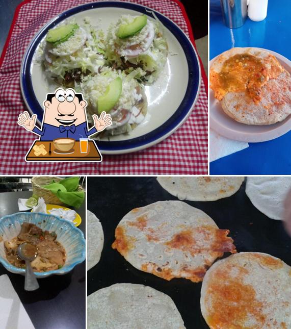 Restaurant y Gorditas "Doña Lupe"