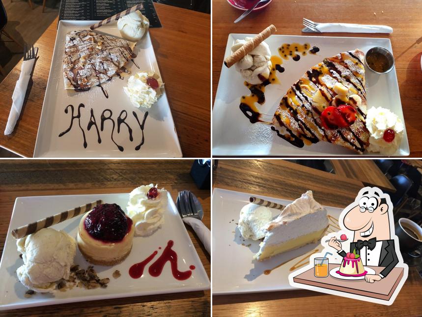 Waves Cafe