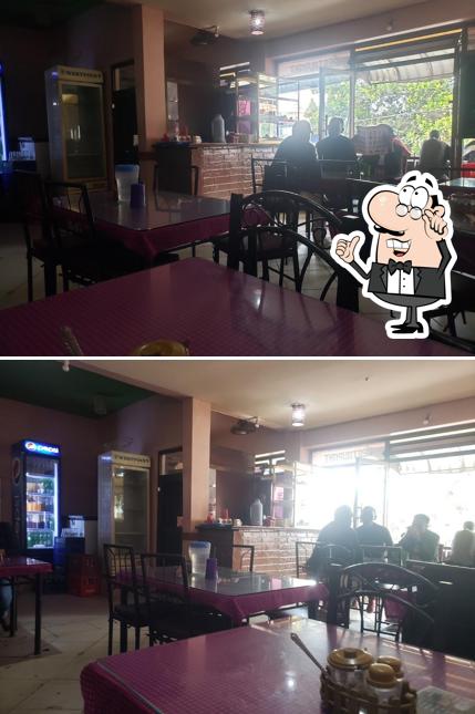 One cafee restaurant