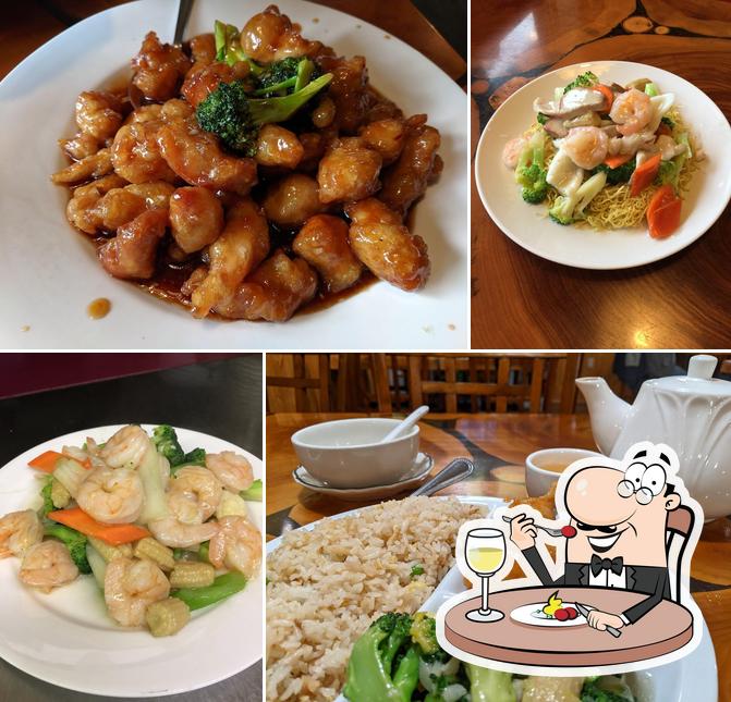 Famous Chinese Restaurant