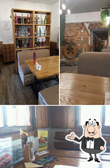 Посмотрите на внутренний интерьер "Хуторка"