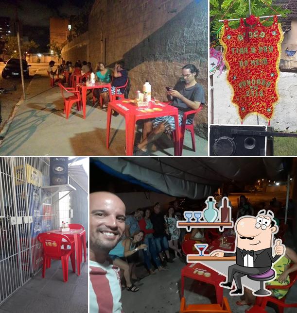 Dina's Bar