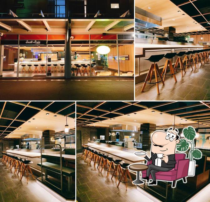 Sushi Train Rosebery