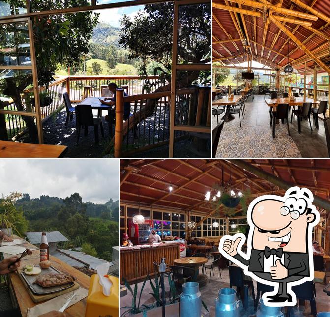 Bambú Restaurante Bar