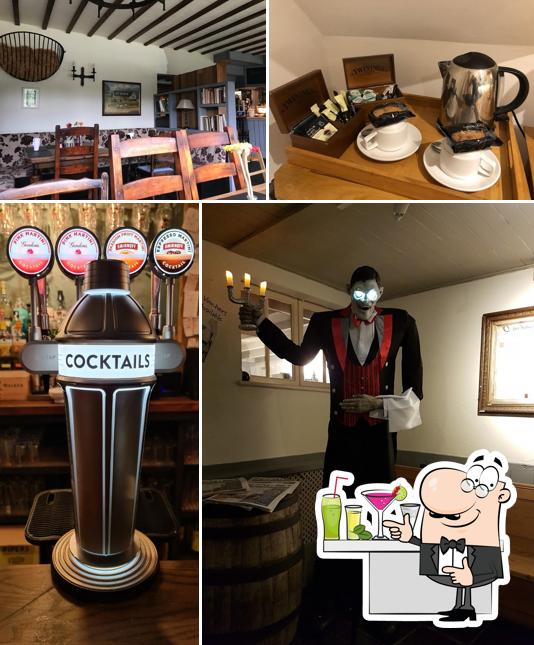 Three Horseshoes Country Inn