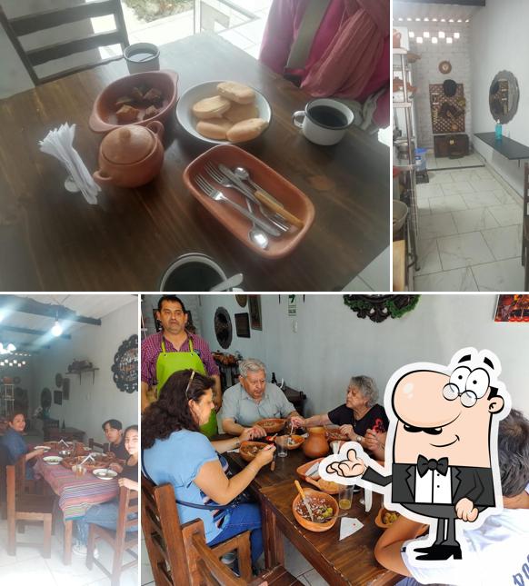 COMBINADOS LA CHARAPITA