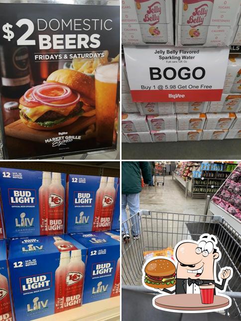 Hy-Vee Grocery Store