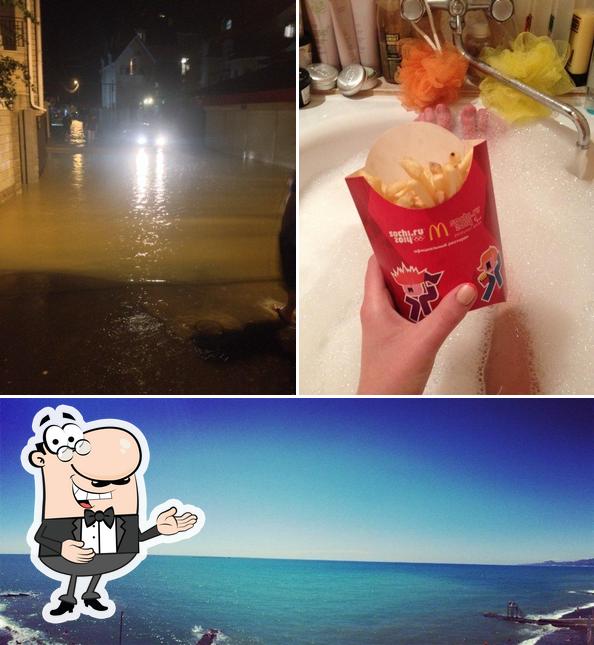 Semyon Bar&Snacks by the Sea