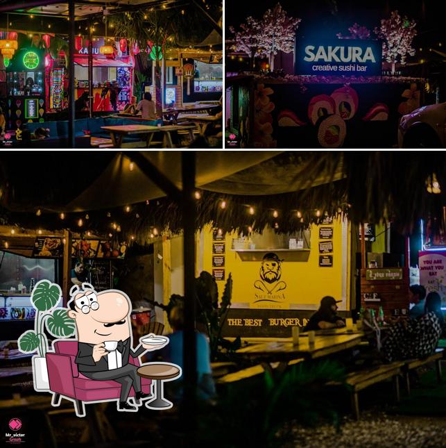 SAKURA SUSHI BAR