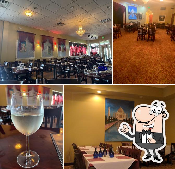Taste of Taj Restaurant & Bar