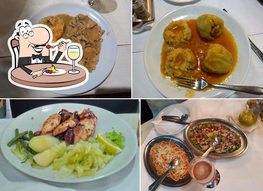 Restaurant "YOUR CORNER"