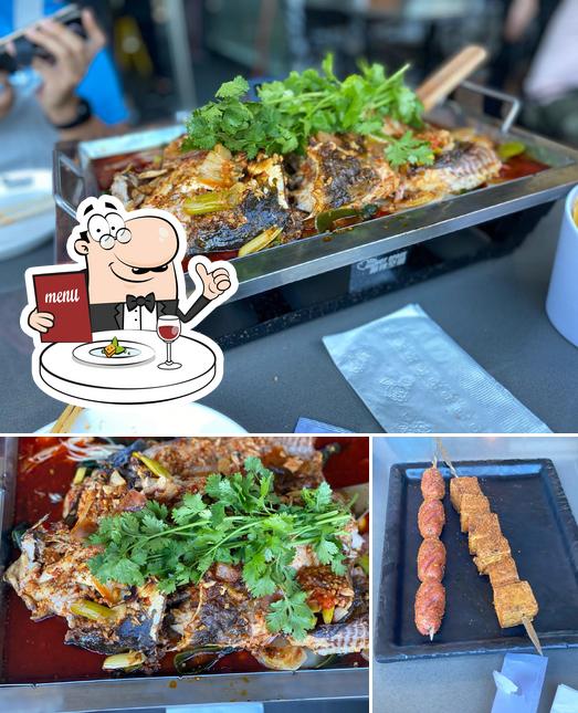 HOT SPACE Grilled Fish 麻辣空间烤鱼餐厅