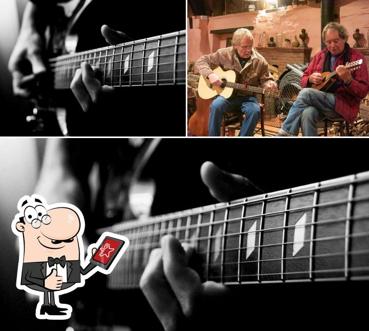 Blues At The Bridge Inn Topsham, Devon - Open mic: Blues and roots