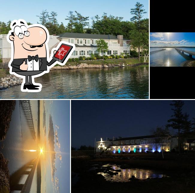 Water's Edge Restaurant & Bar
