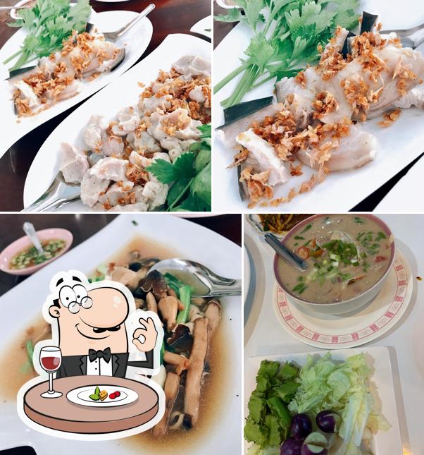 Phai Khwang Restaurant