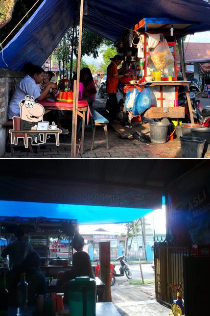 MIE AYAM SIMPANG GANTING