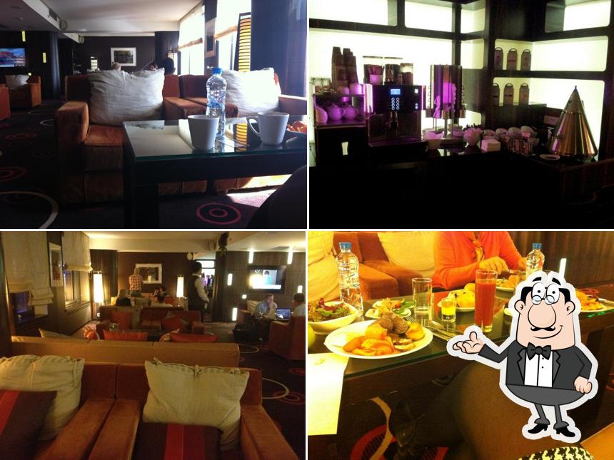 Club Lounge