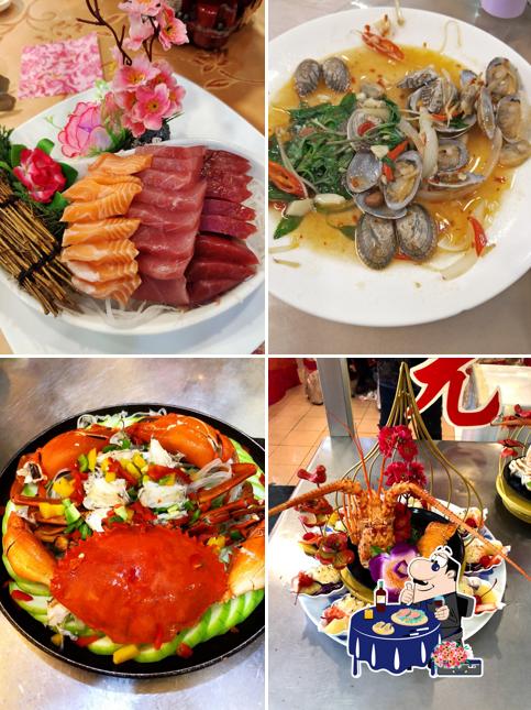 阿萬海產店(遊覽車團餐。團體合菜。海鮮熱炒）超大停車場（水底寮夜市為本店專用停車場️