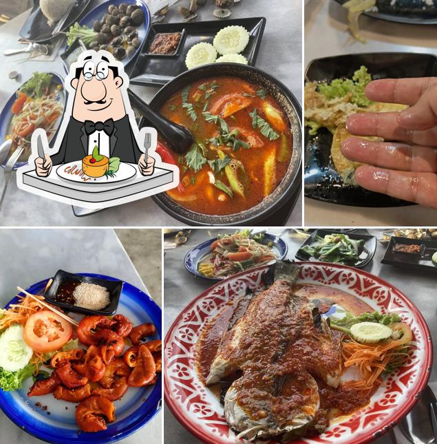 RONGCHA THAI TOMYAM