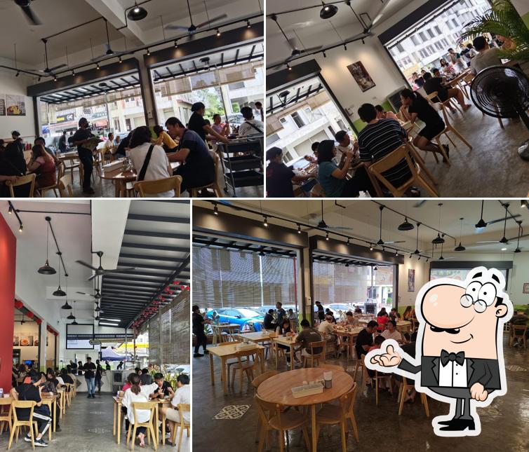 Kulai QIAO DI KOPITIAM 桥底茶室