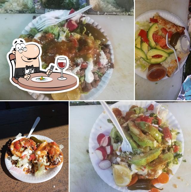 Tacos La Pequeña