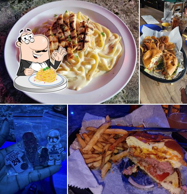 AMY'S DOCKSIDE BAR AND GRILL