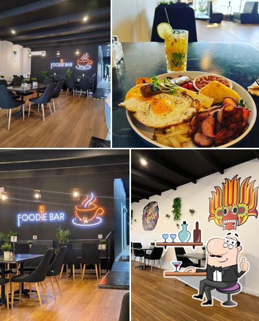Foodie Bar and Cafe