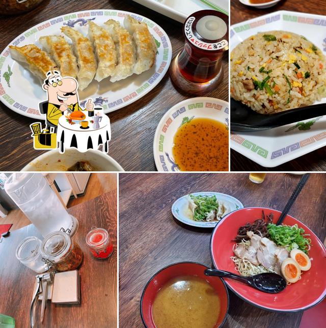極とんラーメン とん匠 FC三原店