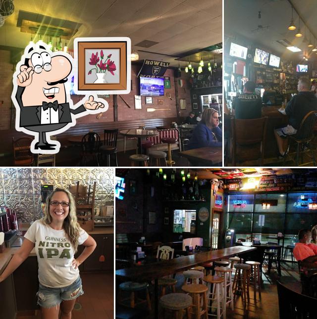 Hattrick's Irish Sports Pub
