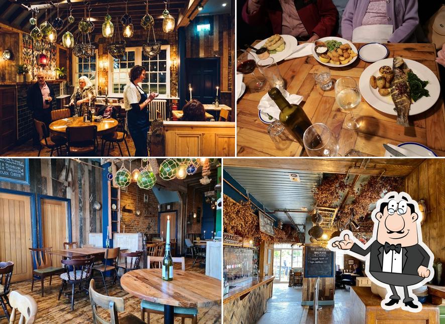 The Harbour Inn