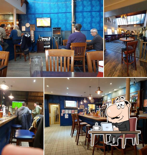 Mosset Tavern