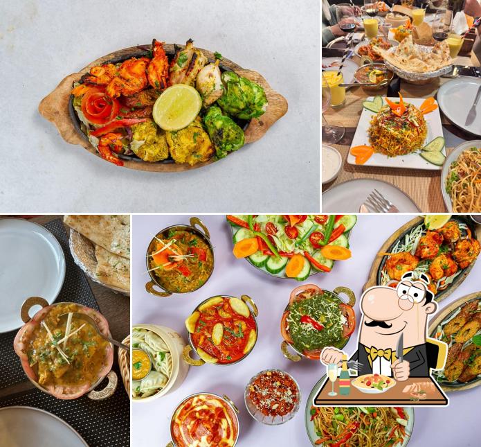 Bollywood Masala House Indian Restaurant (طعام حلال)