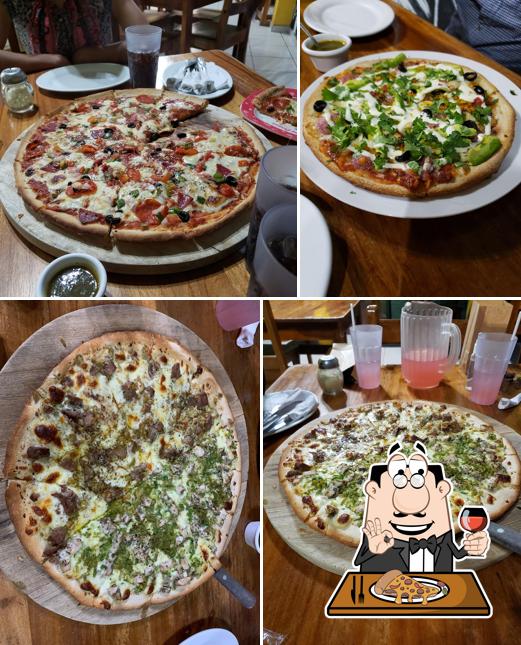 Weekend’s Pizza